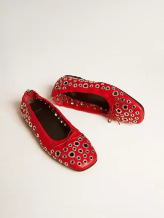 Amy Ballerinas aus rotem Nappaleder mit silberfarbenen Nieten