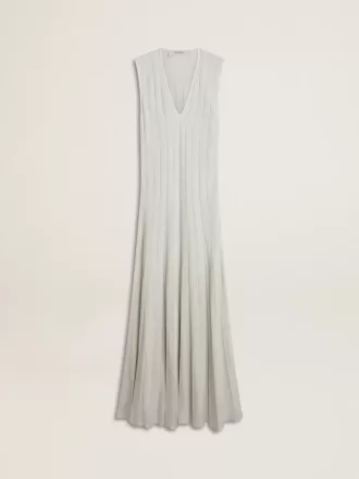 Babyblaues Damenkleid mit vertikalem Streifenmuster