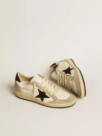 Ball Star aus Nappa und Wildleder mit schwarzem Glitzerstern und Fersenlasche