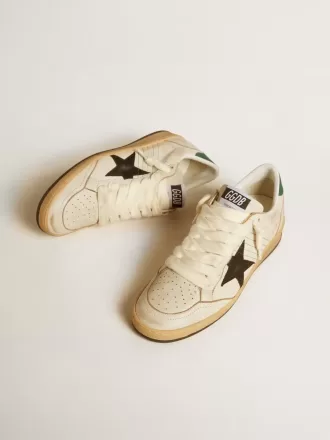 Ball Star für Damen mit schwarzem Lederstern und grüner Lederlasche am Absatz