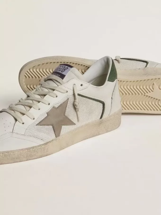 Ball Star LTD aus Mesh und Nappaleder mit grauem Lederstern und grüner Wildleder-Fersenlasche