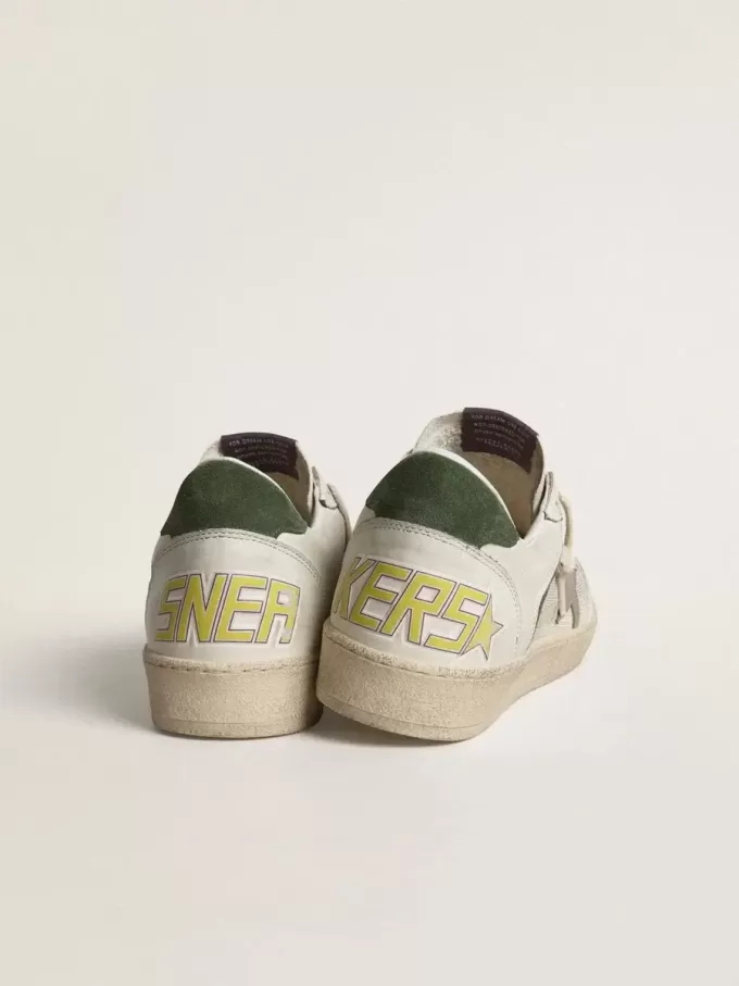 Ball Star LTD aus Mesh und Nappaleder mit grauem Lederstern und grüner Wildleder-Fersenlasche