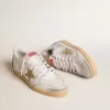 Ball Star LTD aus weißem Crackle-Leder und Mesh mit Stern aus Wildleder