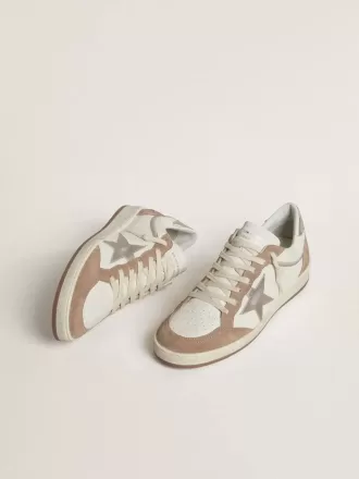Ball Star LTD aus weißem Nappaleder und altrosa Wildleder mit silbermetallicfarbenem Lederstern und Fersenlasche
