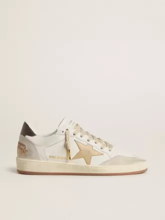 Ball Star LTD für Damen mit goldenem Stern und schwarzer Fersenlasche Ball Star LTD für Damen mit goldenem Stern und schwarzer Fersenlasche