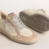 Ball Star LTD für Damen mit weißem Stern und burgunderfarbener Lederlasche an der Ferse