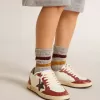 Ball Star Young aus Nappaleder mit schwarzem Stern und roten Ledereinsätzen