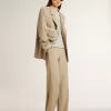 Beigefarbene Damenjacke mit Nadelstreifen und einreihiger Knopfleiste in Oversize-Passform