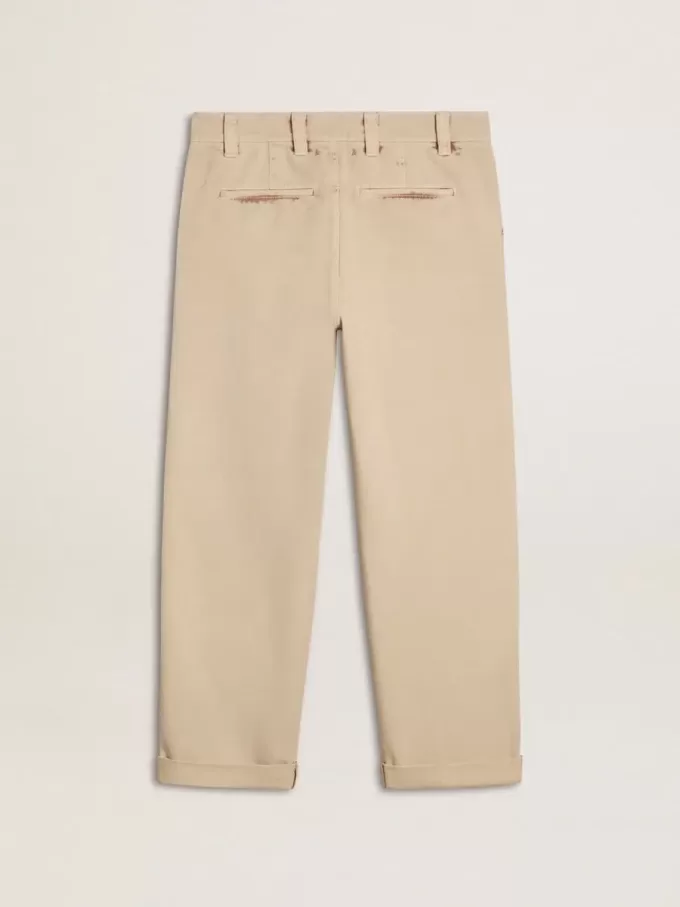 Beigefarbene Herren-Chinos mit Used-Look-Finish Beigefarbene Herren-Chinos mit Used-Look-Finish