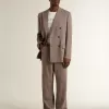 Beiger Herrenblazer aus Wollmischung mit Chevron-Muster und doppelter Knopfleiste