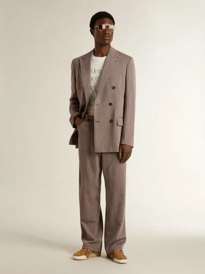 Beiger Herrenblazer aus Wollmischung mit Chevron-Muster und doppelter Knopfleiste