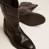 Bikerstiefel aus schwarzem Leder Bikerstiefel aus schwarzem Leder