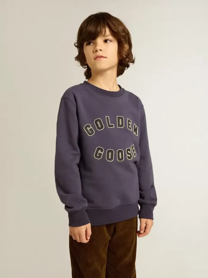 Blau-violettes Sweatshirt mit Golden Goose-Schriftzug auf der Vorderseite