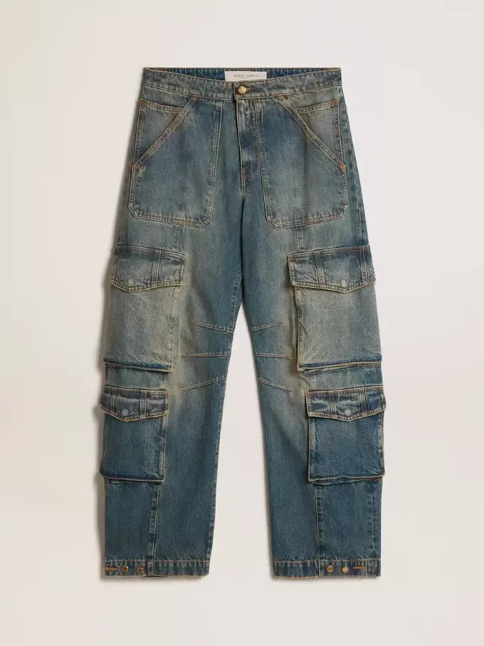 Blaue Jeans mit Used-Look Blaue Jeans mit Used-Look