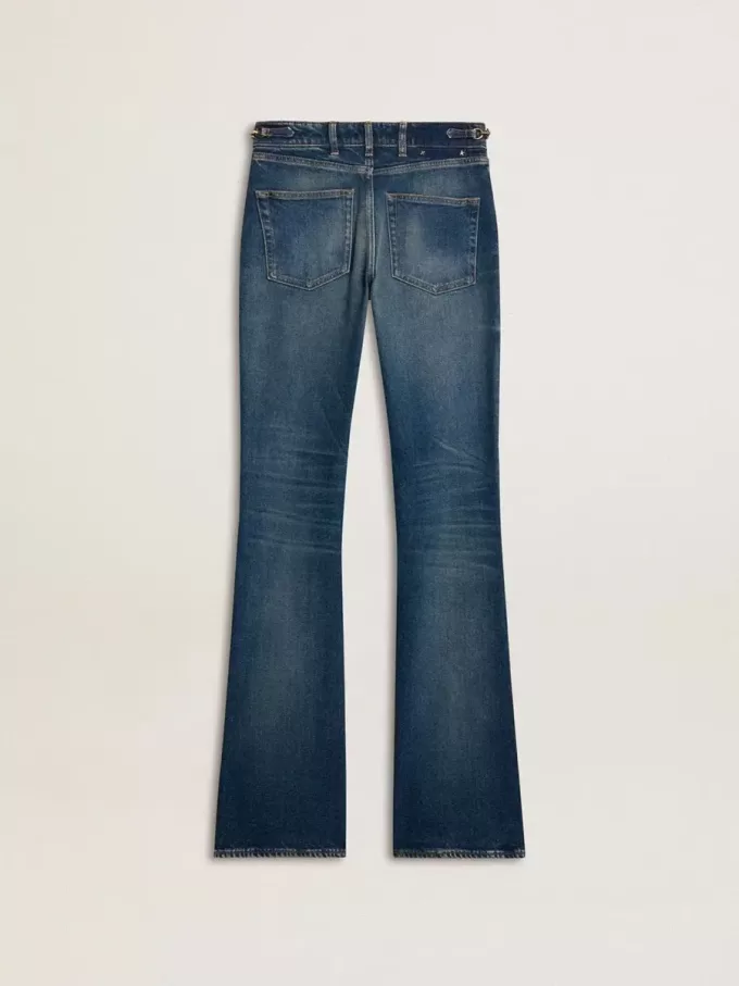 Bootcut-Jeans für Damen mit Vintage-Waschung und metallischen Details