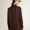 Braunes Damenhemd mit gesteppten Details Braunes Damenhemd mit gesteppten Details