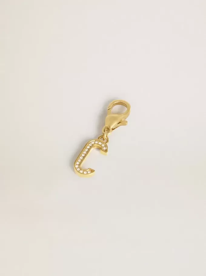 Buchstabe C-Anhänger aus goldfarbenem Messing mit Kristallen Buchstabe C-Anhänger aus goldfarbenem Messing mit Kristallen