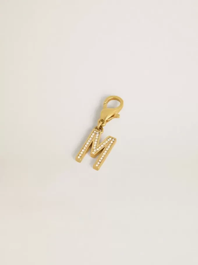 Buchstabe M-Anhänger aus goldfarbenem Messing mit Kristallen Buchstabe M-Anhänger aus goldfarbenem Messing mit Kristallen