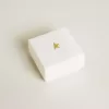 Buchstabe R-Anhänger aus goldfarbenem Messing mit Kristallen Buchstabe R-Anhänger aus goldfarbenem Messing mit Kristallen