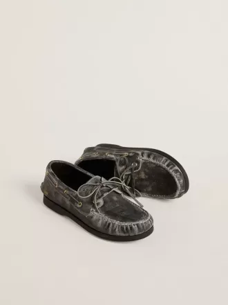 Cruise Teen Loafer aus schwarzem Leder mit Used-Look Cruise Teen Loafer aus schwarzem Leder mit Used-Look