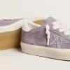 Damen-Hi-Star aus violettem Wildleder mit silbernem Glitzerstern