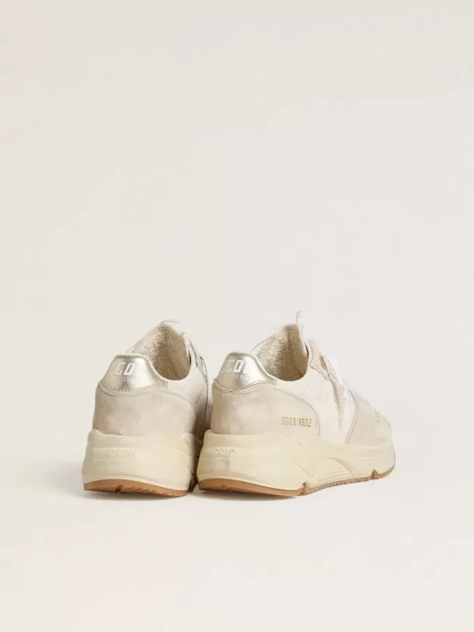 Damen-Laufsohle aus Canvas mit beigem Stern und Fersenlasche aus platinfarbenem Metallic-Leder