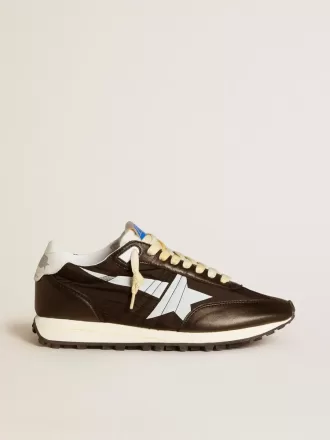 Damen-Marathon mit schwarzem Nylon-Obermaterial und weißem Stern