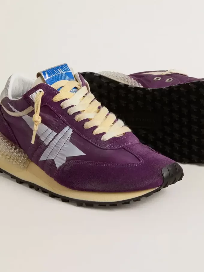Damen-Marathon mit violettem Nylon-Obermaterial und weißem Stern
