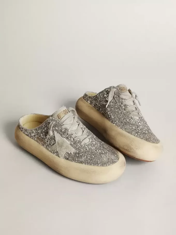 Damen-Sabot „Space-Star” in Glitzeroptik mit eisgrauem Stern und Lasche