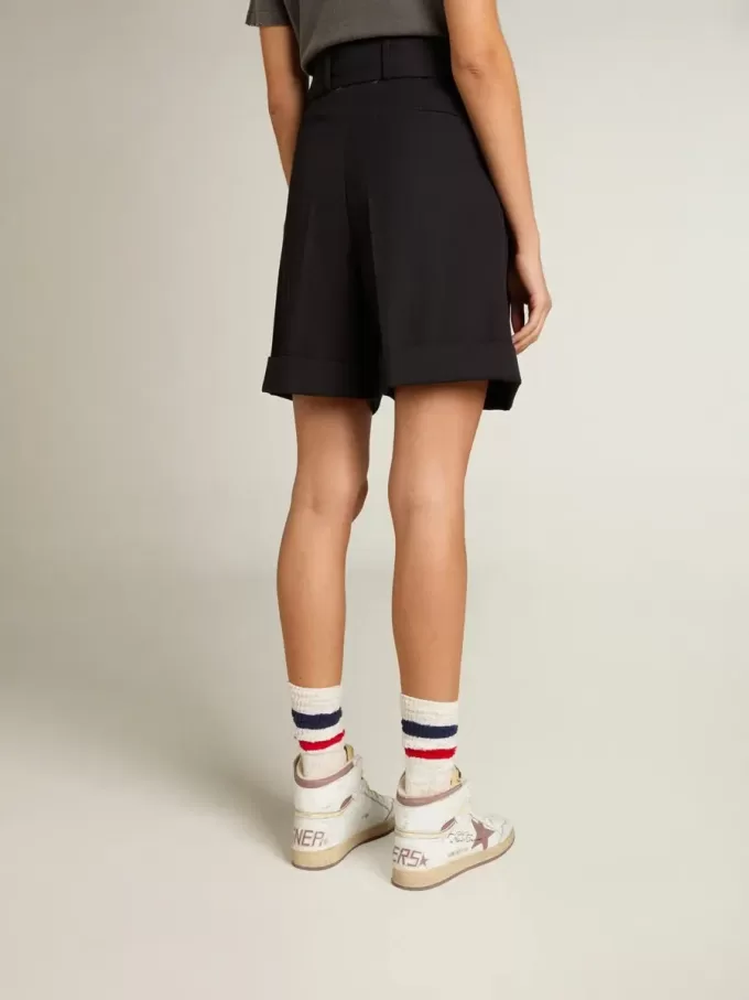 Damen-Shorts aus schwarzer Wollgabardine mit Taillengürtel