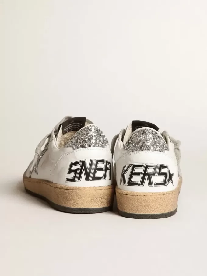 Damen-Sneaker „Ball Star” aus Nappaleder mit weißem Stern und glitzernder Fersenlasche Damen-Sneaker „Ball Star” aus Nappaleder mit weißem Stern und glitzernder Fersenlasche