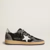 Damen-Sneaker „Ball Star” in Glitzeroptik mit Lederstern und metallischer Lederlasche am Fersenbereich Damen-Sneaker „Ball Star” in Glitzeroptik mit Lederstern und metallischer Lederlasche am Fersenbereich