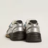 Damen-Sneaker Dad-Star aus Mesh und silberfarbenem Folienleder mit schwarzem Wildlederstern