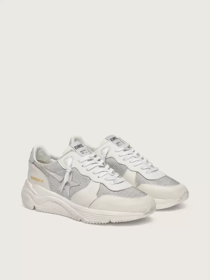 Damen-Sneaker „Running Sole” aus Mesh und Nubukleder mit silbernem Metallic-Lederstern Damen-Sneaker „Running Sole” aus Mesh und Nubukleder mit silbernem Metallic-Lederstern