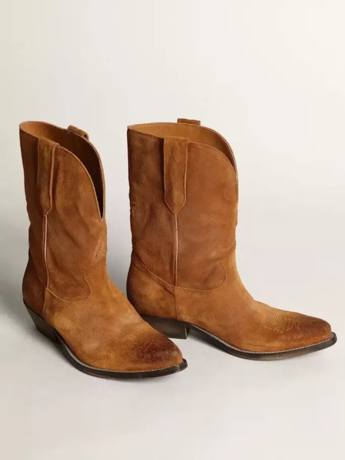 Damen-Stiefeletten aus tabakfarbenem Wildleder mit eingearbeitetem Stern