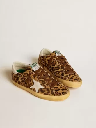 Damen-Super-Star LTD aus Ponyfell mit Leopardenmuster, Lederstern und Fersenlasche