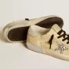 Damen-Super-Star LTD aus Wildleder mit Glitzerstern und Lederlasche am Absatz Damen-Super-Star LTD aus Wildleder mit Glitzerstern und Lederlasche am Absatz
