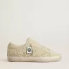 Damen-Superstar aus beigem Wildleder mit Perlen und Swarovski-Kristallen Damen-Superstar aus beigem Wildleder mit Perlen und Swarovski-Kristallen