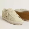 Damen-Superstar aus beigem Wildleder mit Perlen und Swarovski-Kristallen Damen-Superstar aus beigem Wildleder mit Perlen und Swarovski-Kristallen