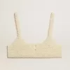 Damen-Top mit Perlenkette