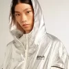 Damen-Windjacke aus silbernem und schwarzem Funktionsstoff