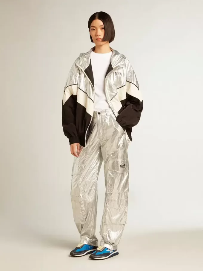 Damen-Windjacke aus silbernem und schwarzem Funktionsstoff
