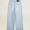 Damenhose aus Denim mit Used-Effekt Damenhose aus Denim mit Used-Effekt