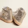 Damenslipper mit laminiertem Obermaterial aus Leder und silbernem Glitzer Damenslipper mit laminiertem Obermaterial aus Leder und silbernem Glitzer