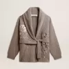 Damenstrickjacke aus grau melierter Wolle mit Stickerei auf der Vorderseite Damenstrickjacke aus grau melierter Wolle mit Stickerei auf der Vorderseite