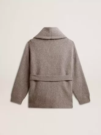 Damenstrickjacke aus grau melierter Wolle mit Stickerei auf der Vorderseite Damenstrickjacke aus grau melierter Wolle mit Stickerei auf der Vorderseite