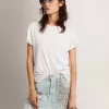 Distressed Slim-Fit-T-Shirt für Damen in Weiß