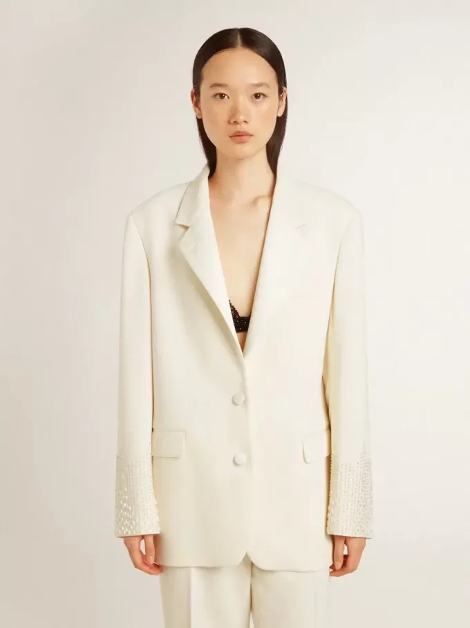 Einreihige Oversize-Jacke in Weiß mit Seideneffekt und Stickerei