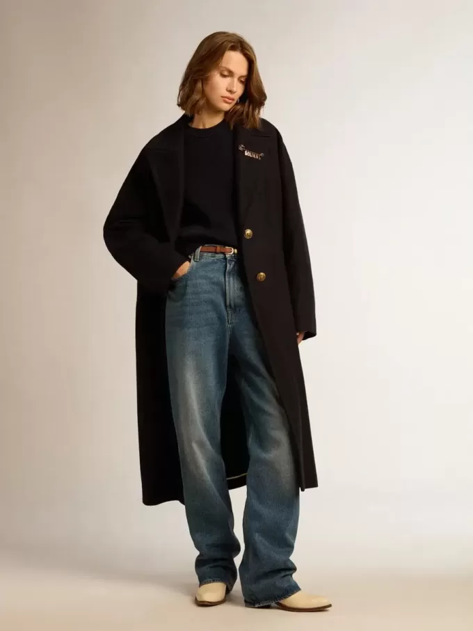 Einreihiger Cocoon-Mantel für Damen aus dunkelblauer Wolle mit goldenem Knopf