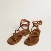 Flache Penelope-Sandalen für Damen aus tabakfarbenem Leder mit Wildledersohle